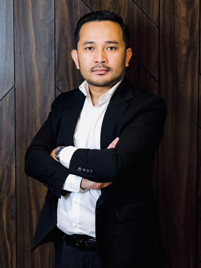 Richardo Purba, S.H., M.H.